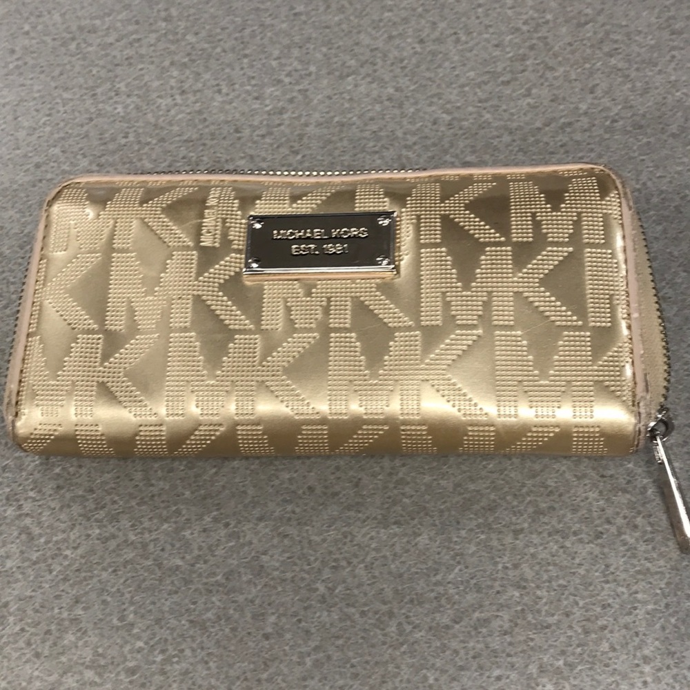 Gold Micheal Kors wallet